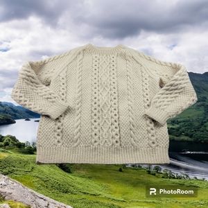 The Scotch House Vintage Scottish wool pullover sweater made in Scotland